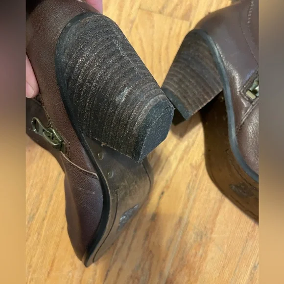 Sam Edelman Louie Fringe Booties - Picture 6 of 7